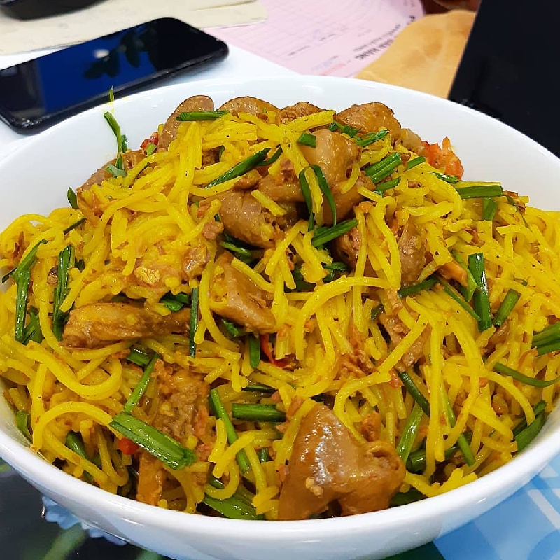Top 10 quán bún lòng xào nghệ Đà Nẵng níu chân thực khách 3