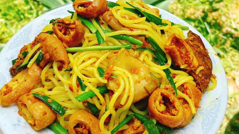 Top 10 quán bún lòng xào nghệ Đà Nẵng níu chân thực khách 5