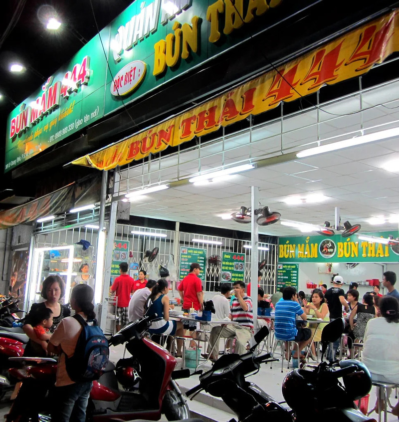 Thưởng thức bún mắm miền Tây linh hồn ẩm thực sông nước 5