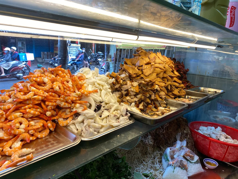 Thưởng thức bún mắm miền Tây linh hồn ẩm thực sông nước 10