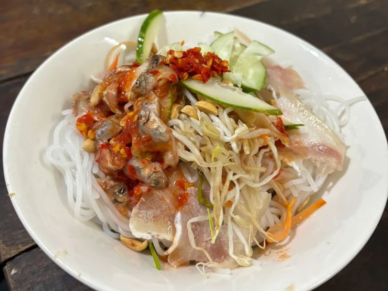 10 quán bún mắm nêm Huế ngon đúng vị, dân địa phương hay ghé 5