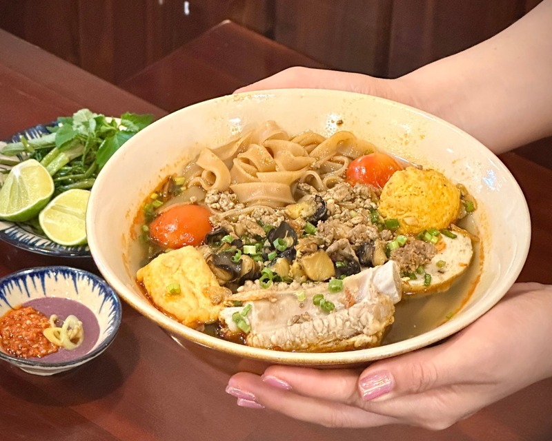 Điểm danh những quán bún ốc Sài Gòn ăn là ghiền 8