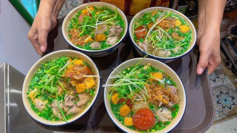 Top 14 quán bún riêu ngon có tiếng nhất nhì Sài Gòn 4