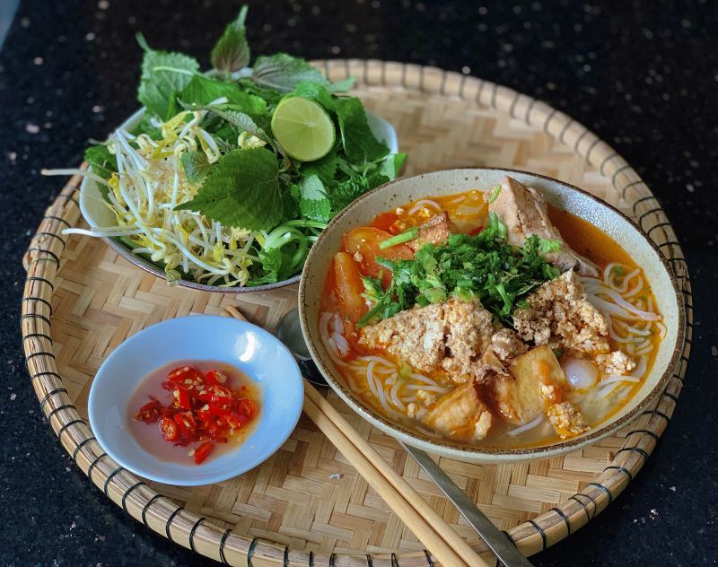 Top 14 quán bún riêu ngon có tiếng nhất nhì Sài Gòn 7