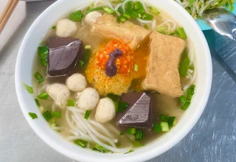 Top 7 quán bún riêu Vũng Tàu ngon mê ly, vị đậm đà 6