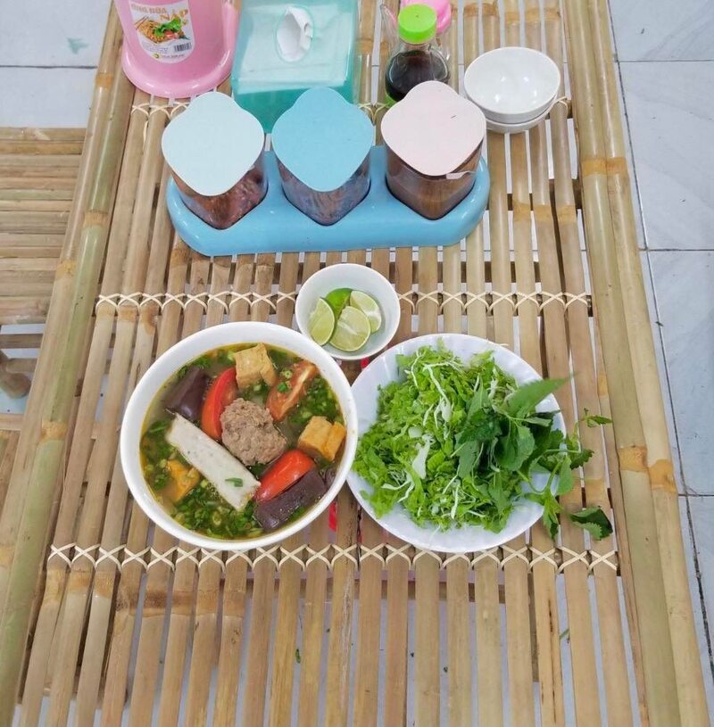 Top 11 quán bún riêu quận 4 đậm đà hương vị chiều lòng thực khách 4