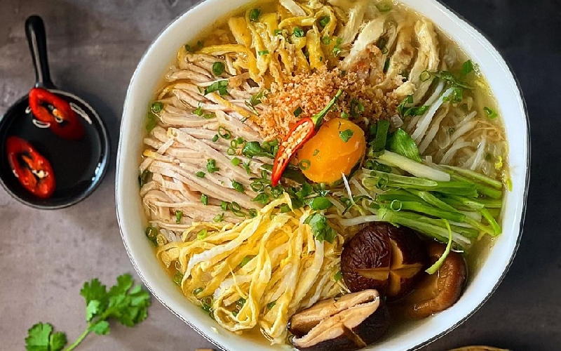 Bỏ túi 8 quán bún thang Hà Nội ngon mà bạn không nên bỏ lỡ 2