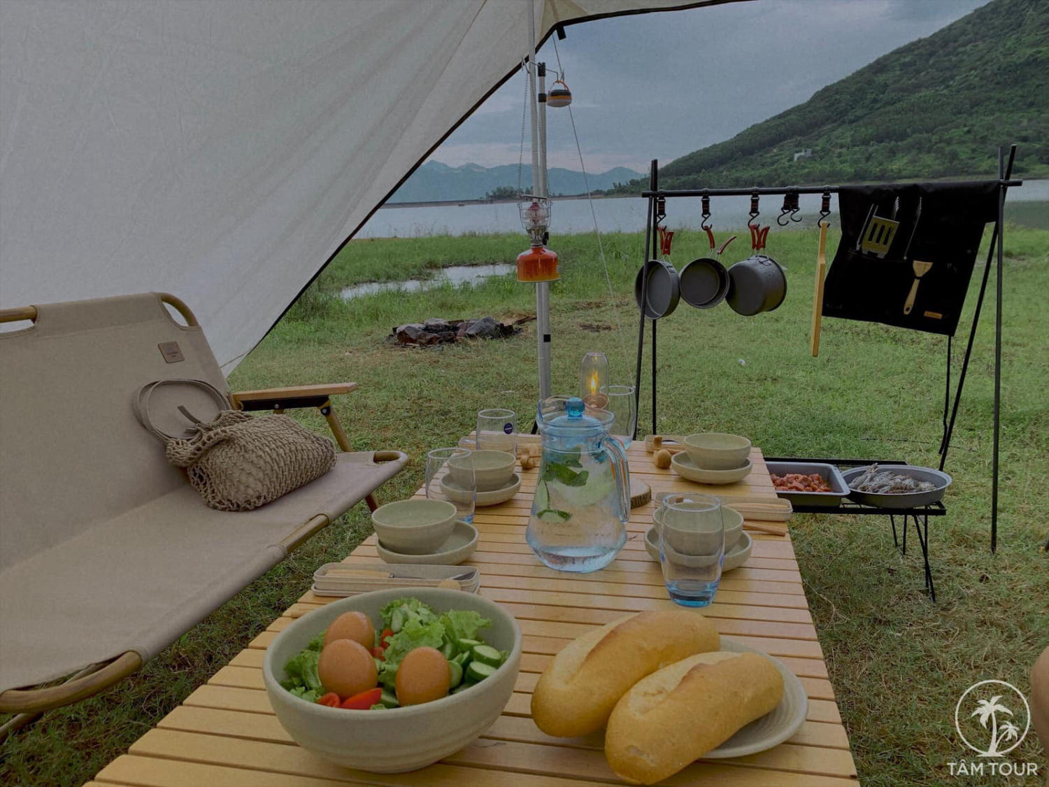 Buổi chiều ngồi chill - Cùng Tâm Tour cắm trại giữa núi rừng Nha Trang đẹp tựa tranh vẽ 5