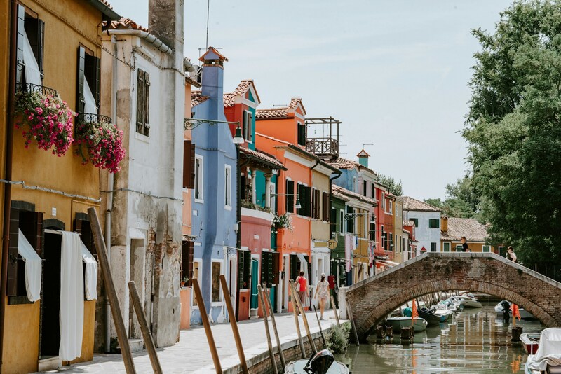 Rực rỡ đảo xanh Burano, thiên đường du lịch cực gần Venice 5
