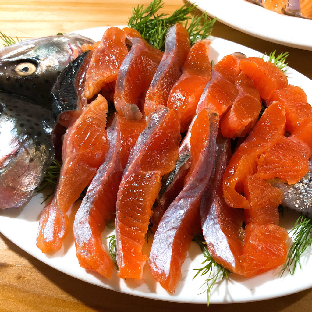 Cá hồi Mộc Châu - Vấn vương hương vị món ăn ngon quên lối về 7