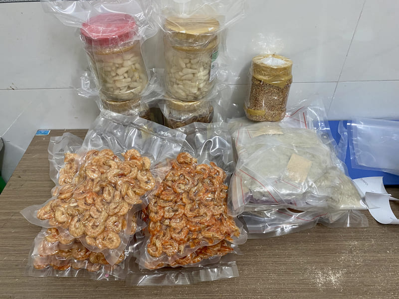 Có được mang cá khô sang Nhật không? Quy định hành lý mới nhất 2026 3