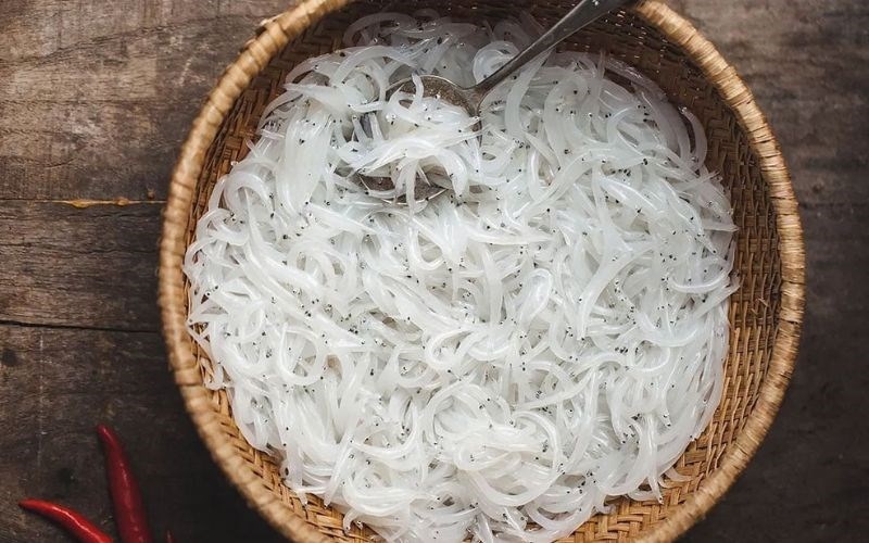 Đặc sản cá ngần sông Đà không phải mùa nào cũng có 3
