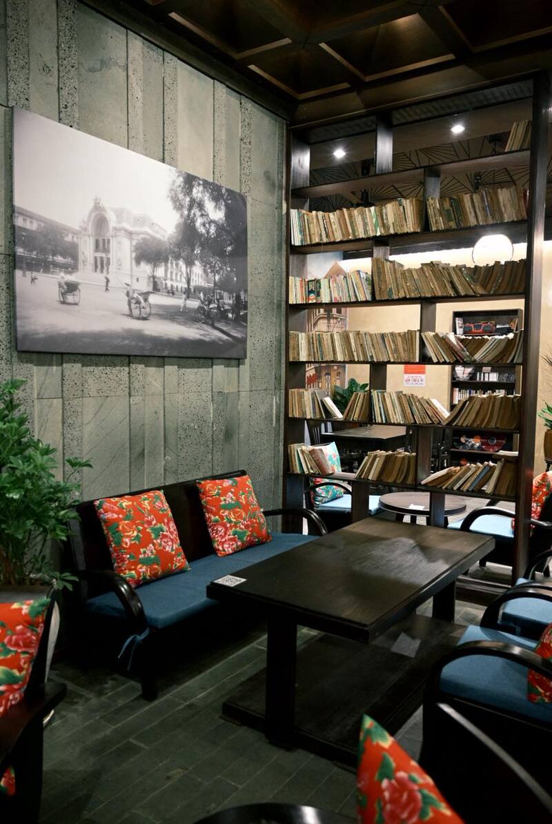 Ghé Cà phê Cô Ba Đồng Khởi cùng trở về thời ông bà anh 16