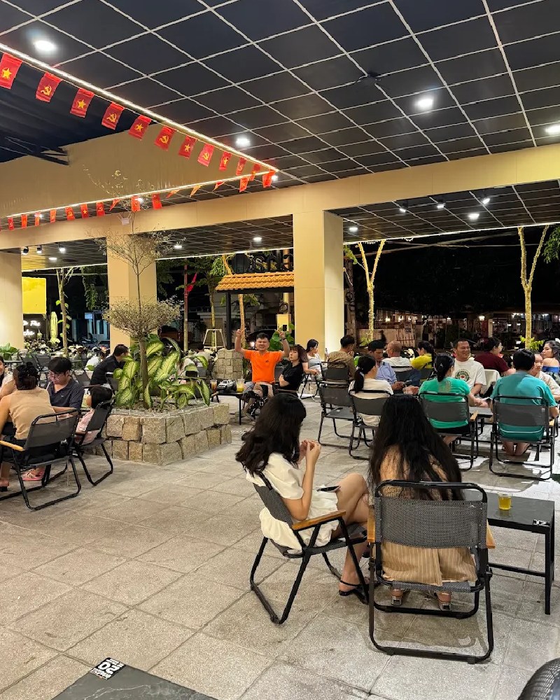 Điểm danh top 10 quán cà phê LaGi có gu và menu đa dạng 18