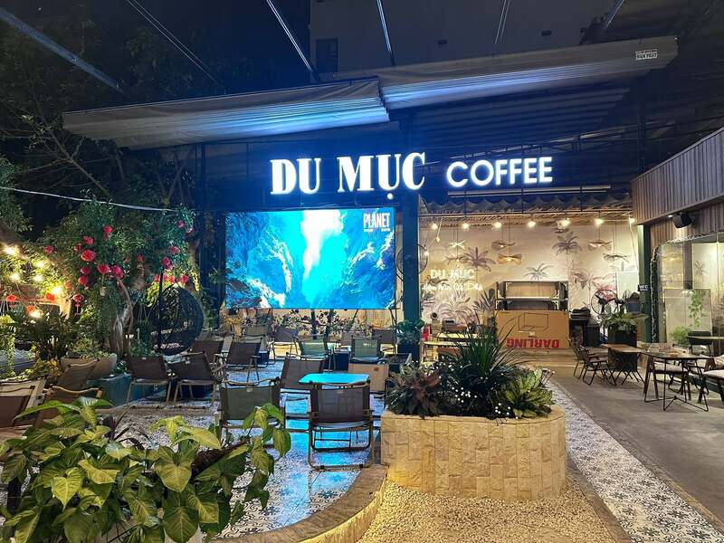 Cà phê Sân Vườn Du Mục, góc xanh thư giãn và chạy deadline cực chill 5