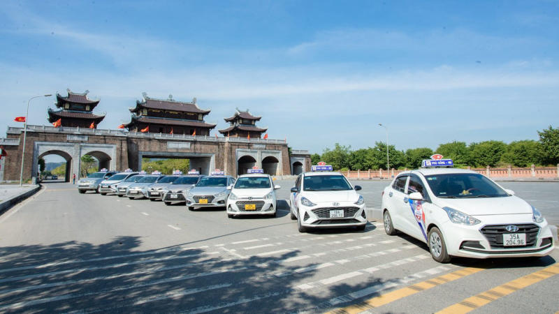 Bật mí các hãng taxi Ninh Bình giá rẻ, chất lượng tốt 4
