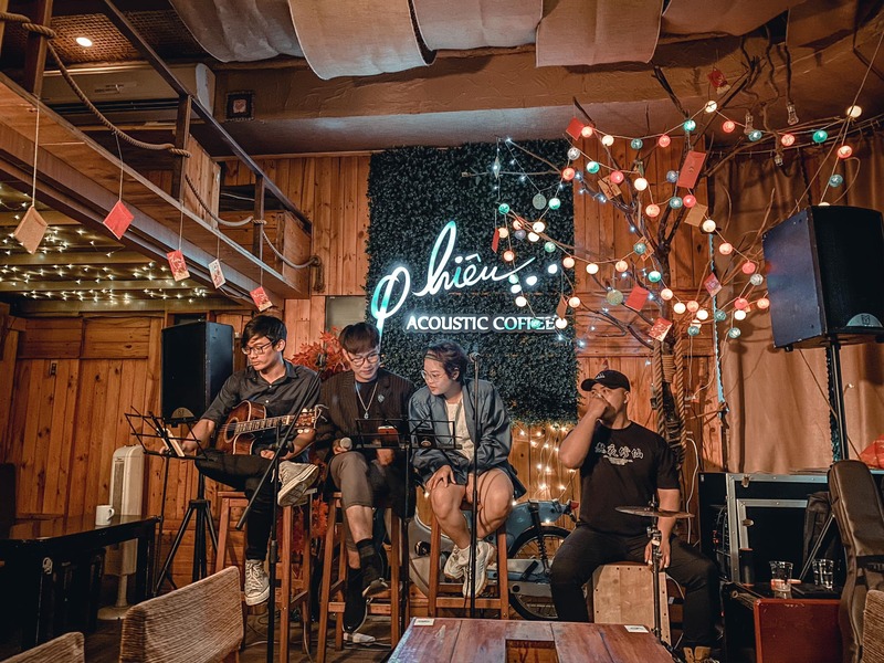 10 điểm hẹn cafe acoustic giúp bạn thả hồn theo những thanh âm trong trẻo 6