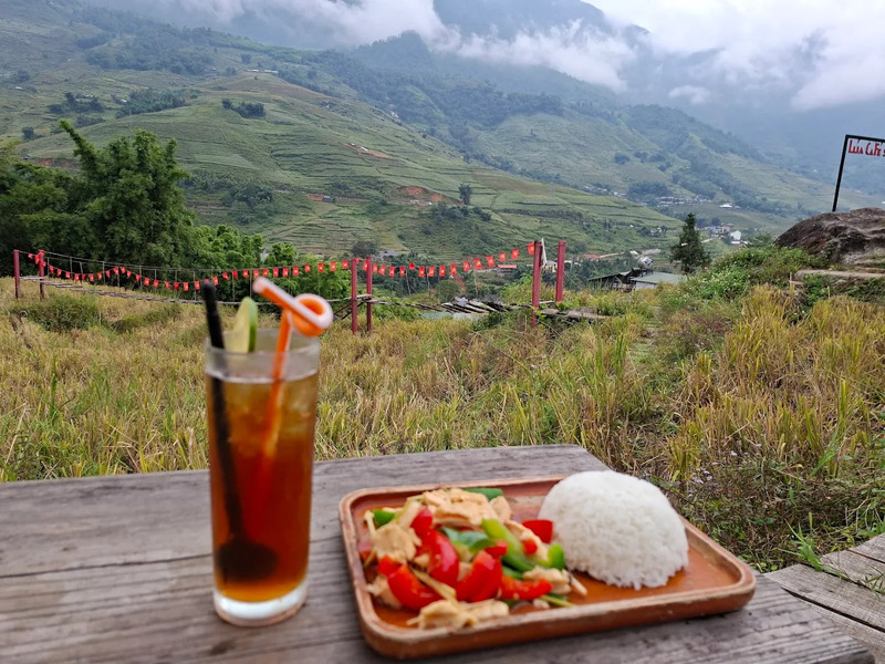 Review top 9 quán cafe cánh đồng Sapa ôm trọn view lúa 14