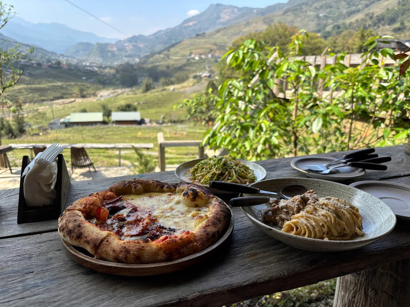 Review top 9 quán cafe cánh đồng Sapa ôm trọn view lúa 3