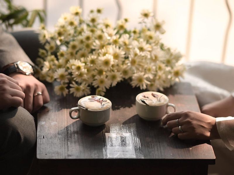 Tìm đến Cafe Đinh, thưởng thức vị cà phê trứng bên Hồ Gươm 3