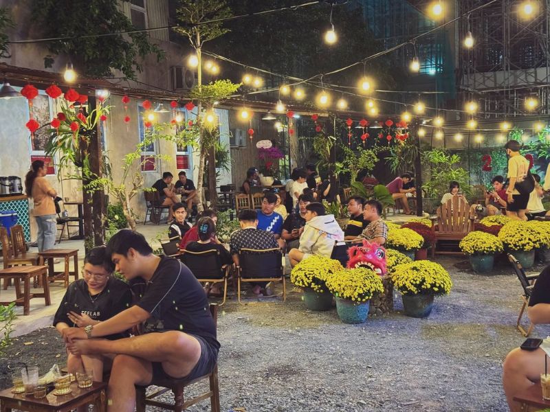 10 quán cafe hoa ở Sài Gòn có không gian lãng mạn, nhiều cây xanh 5