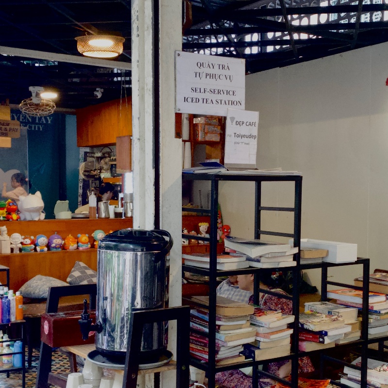 Những quán cafe sách yên tĩnh tại Sài Gòn giúp bạn thả hồn với con chữ 20