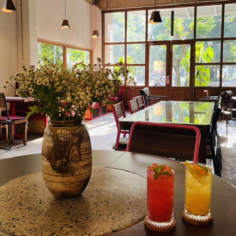 Những quán cafe sách yên tĩnh tại Sài Gòn giúp bạn thả hồn với con chữ 14