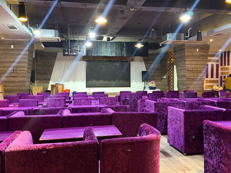 Ghé Cafe Sân Vườn Aroma ngắm cá Koi và tận hưởng không gian xanh 8