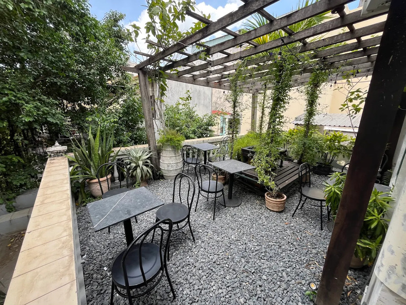 15 địa điểm cafe sáng Sài Gòn để bắt đầu ngày mới cực chill 15