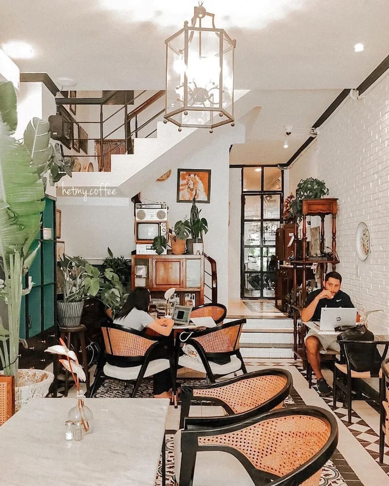 15 địa điểm cafe sáng Sài Gòn để bắt đầu ngày mới cực chill 6