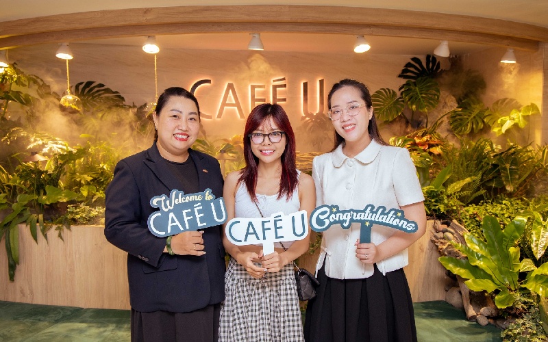 Cafe U: Quán cà phê kết nối trực tiếp metro giữa lòng Quận 1 9