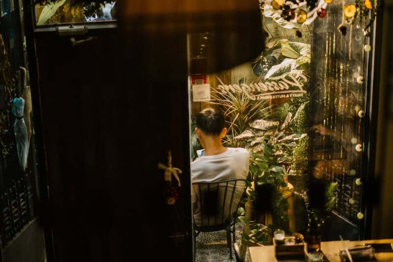 Top 10 tiệm cafe yên tĩnh giữa lòng Sài Gòn tấp nập 7