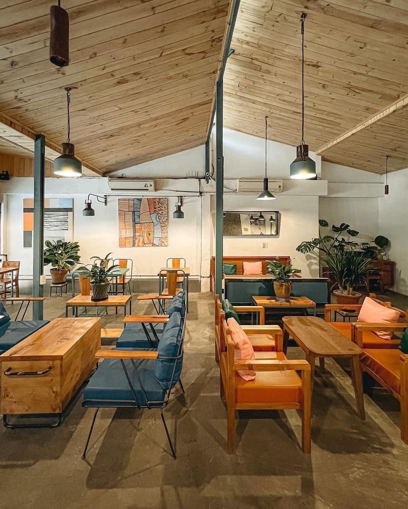 Top 10 tiệm cafe yên tĩnh giữa lòng Sài Gòn tấp nập 9