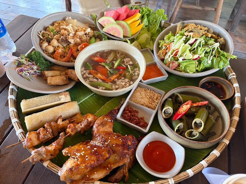 Cái Tổ Chim, cafe Sài Gòn view như ốc đảo giữa vườn địa đàng 5