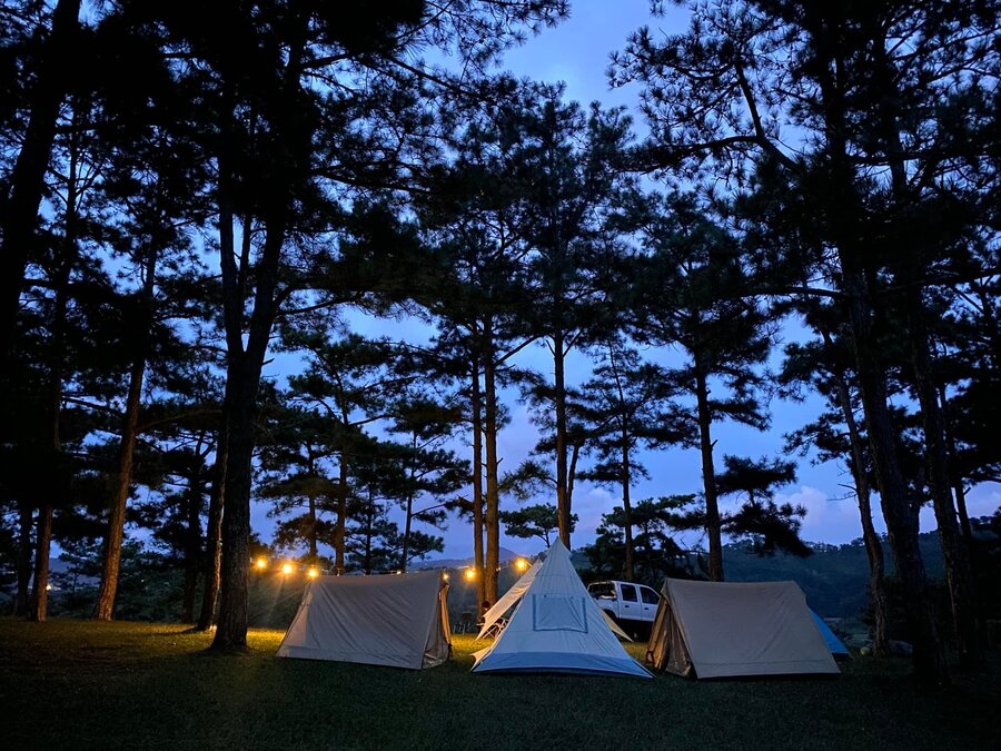 Cắm trại trên đồi Đa Phú, trải nghiệm cực chill cùng hội bạn thân 6