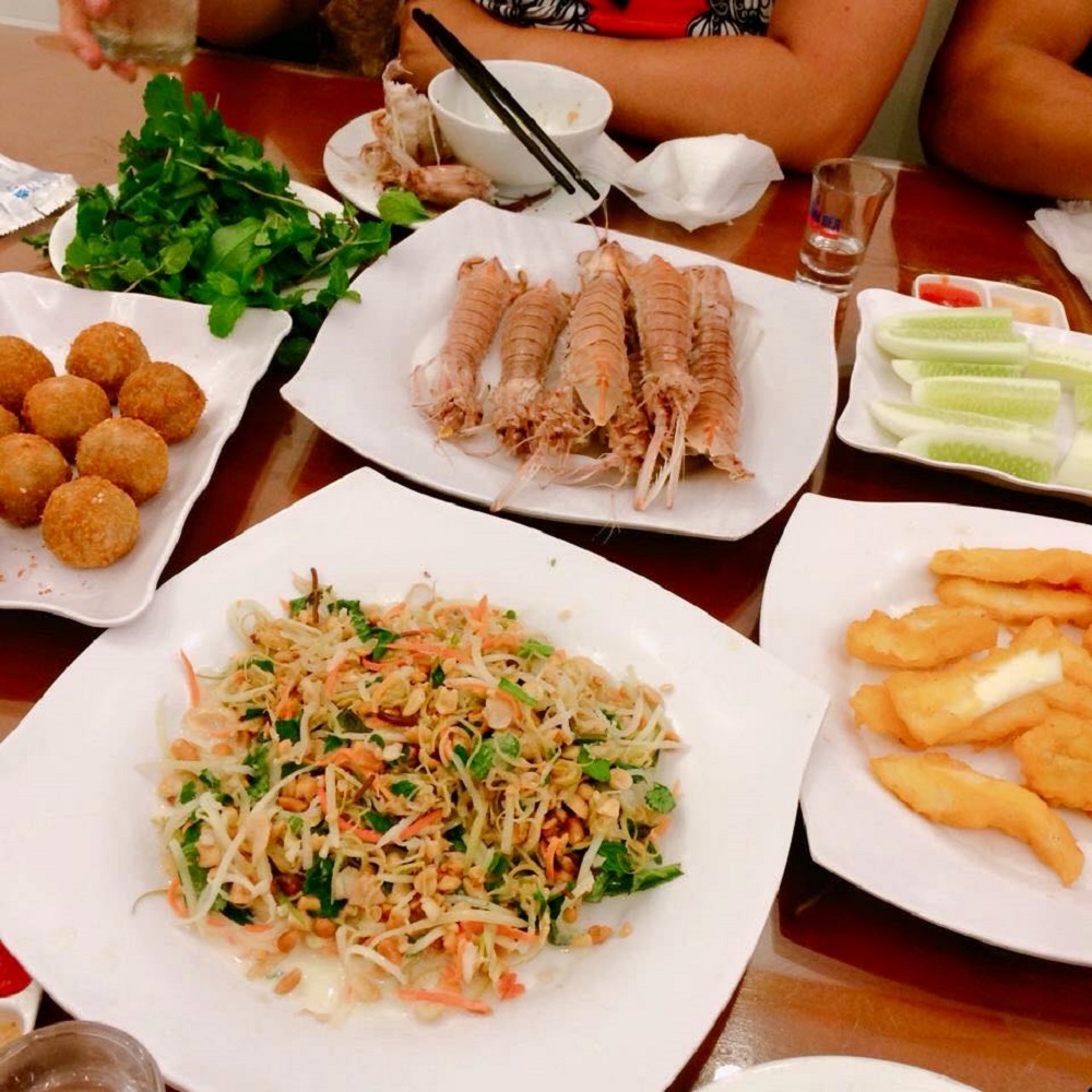 Càn quét thiên đường hải sản Gio Bien Restaurant Hai Phong 6