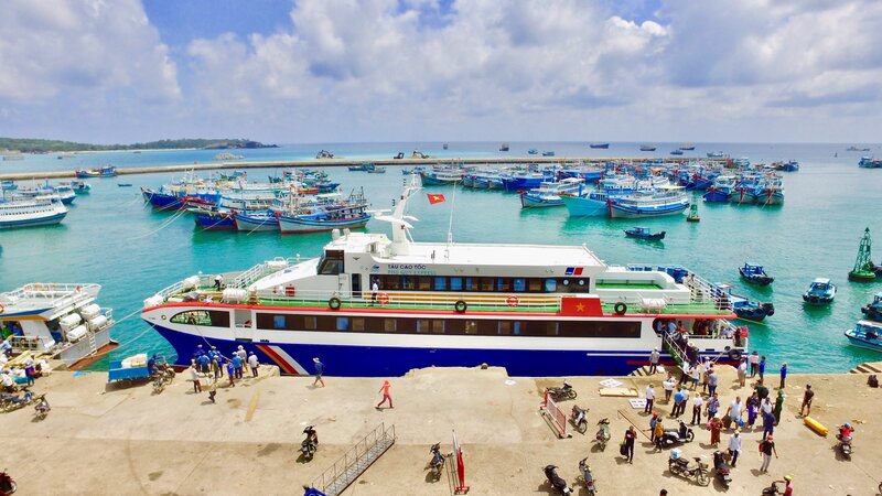 Cảng Phan Thiết: Nơi đưa bạn chu du những miền đất mới 5