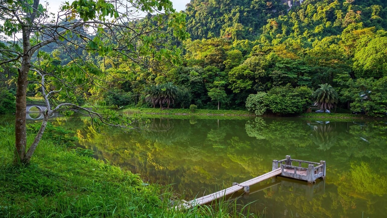 Cập nhật giá vé tham quan ở Ninh Bình cho những đôi chân ưa khám phá 14