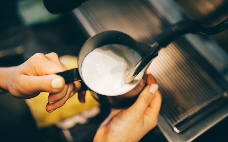Cappuccino: Tách cà phê Ý cân bằng nghệ thuật và hương vị 8