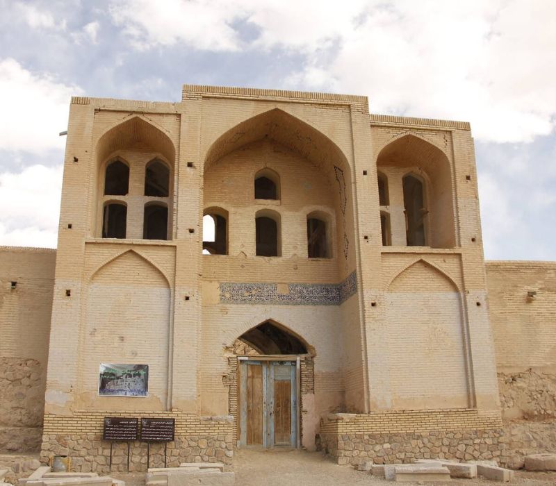 Caravanserai: Từ ‘trạm dừng chân huyền thoại’ đến trải nghiệm ngủ đêm sa mạc 4