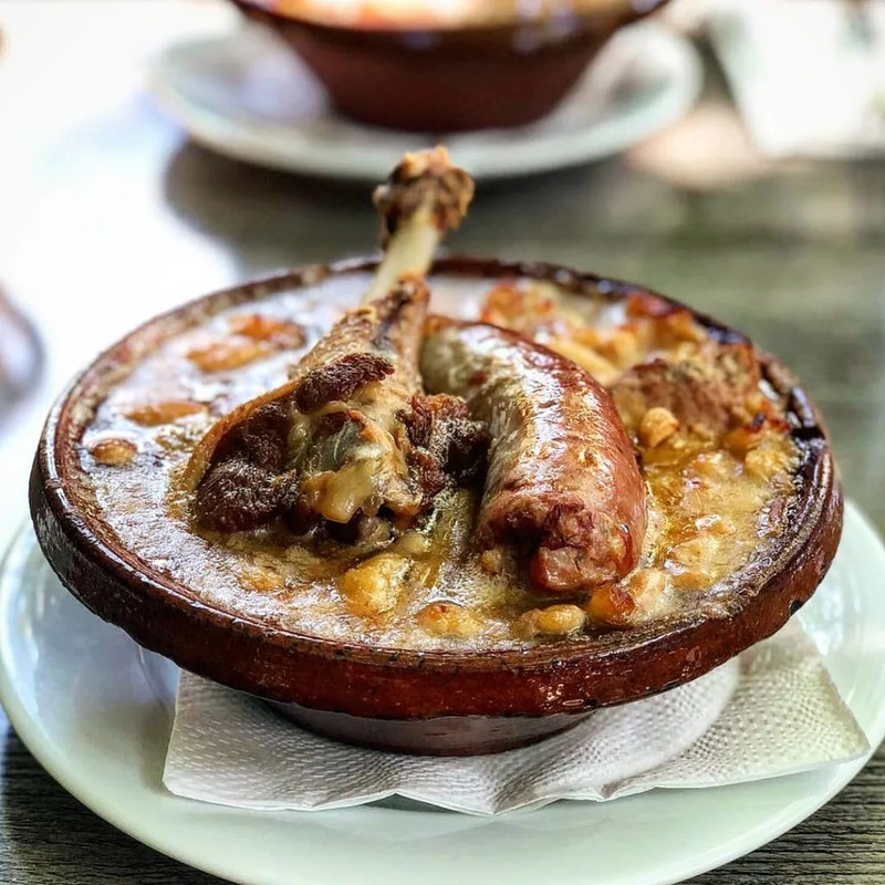 Cassoulet: Món hầm huyền thoại của nước Pháp 7