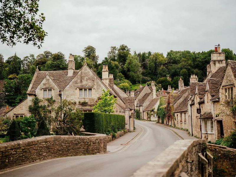 Làng cổ Castle Combe: Viên ngọc cổ tích giữa lòng nước Anh 3