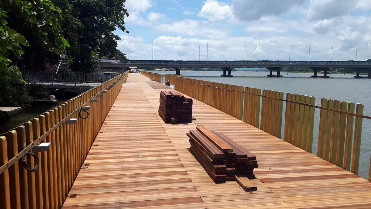 Cầu đi bộ Huế - Điểm check-in “vừa sang vừa xịn” bên bờ sông Hương 5