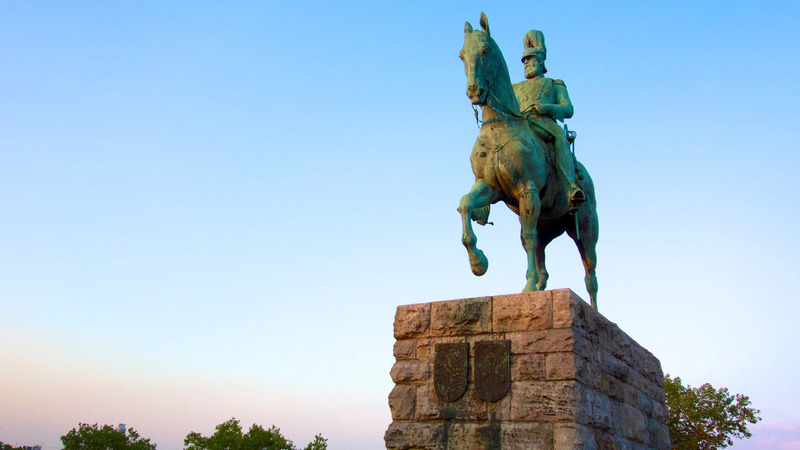 Cầu Hohenzollern, chứng nhân tình yêu của hàng ngàn cặp đôi 6