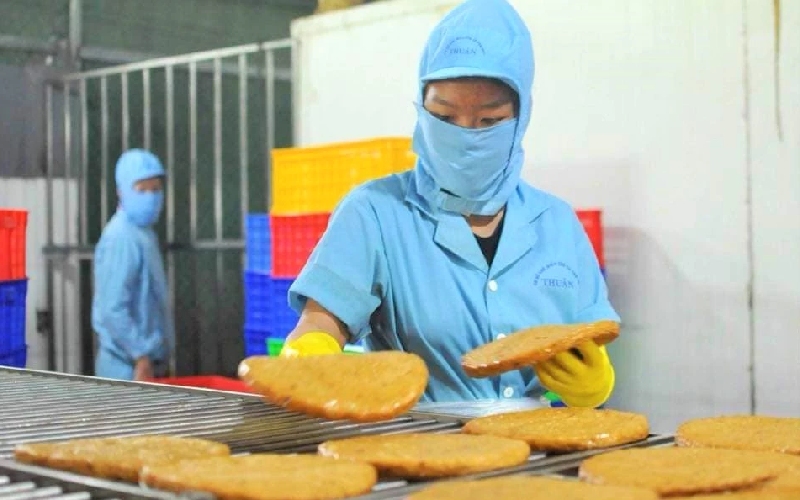 Món chả cá Nha Trang vàng ươm & 10 địa chỉ mua ngon nhất Nha Trang 2