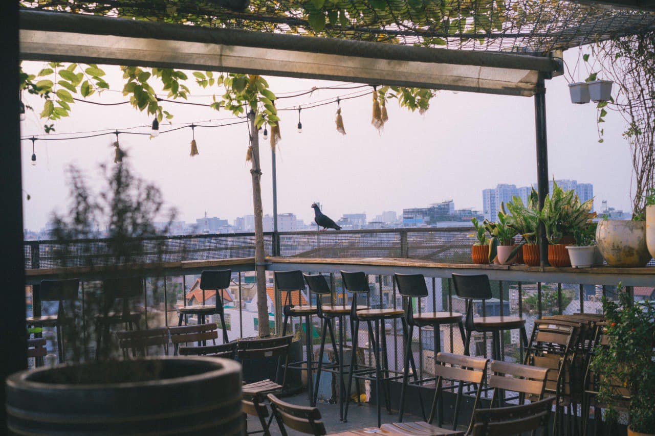 Chill hết nấc với Chạng Vạng Rooftop, khoảng bình yên giữa thành phố nhộn nhịp 10