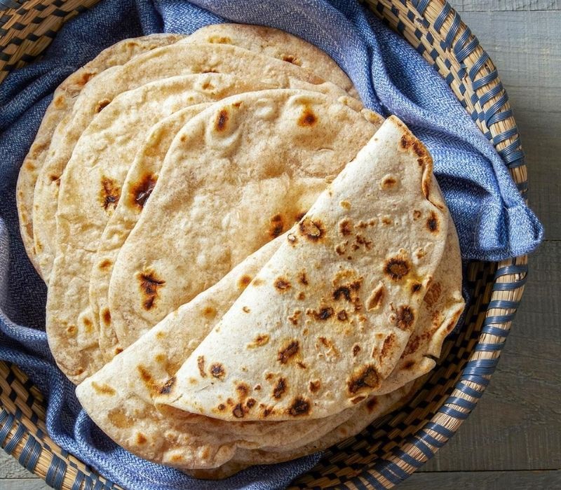 Chapati là gì? Bánh mì dẹt không men của tiểu lục địa Ấn Độ