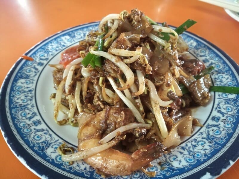 Khám phá ẩm thực Mã Lai qua món Char Kway Teow trứ danh 12