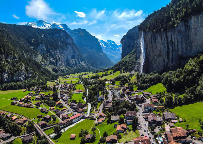 Check in làng Lauterbrunnen Thụy Sĩ thơ mộng, đẹp đắm say 3