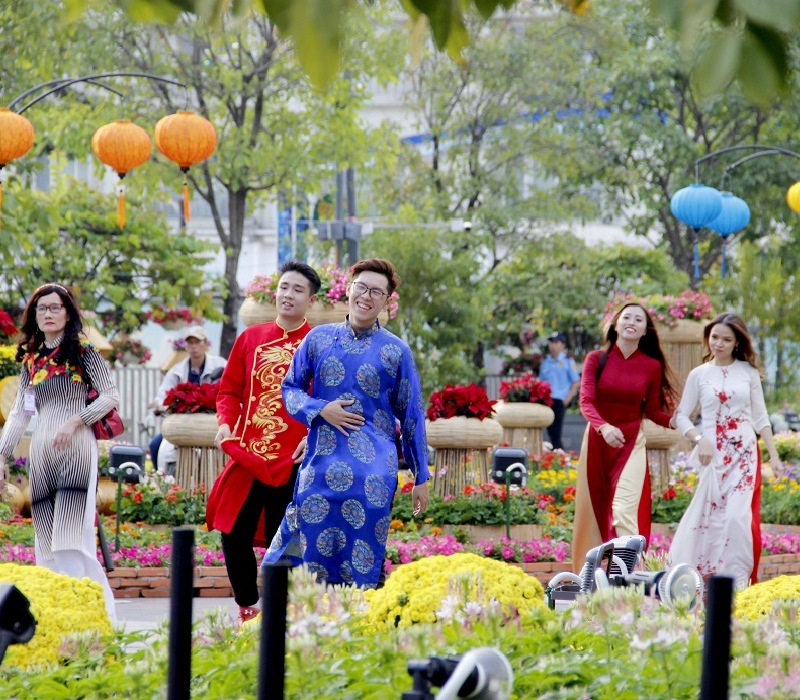 Check-in nhanh 3 vườn hoa tết đẹp, miễn phí tại TPHCM